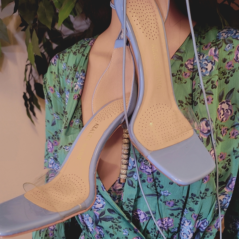 NWOT SKY BLUE VEGAN LEATHER•VINYL•CRYSTAL BALL HEEL SANDAL